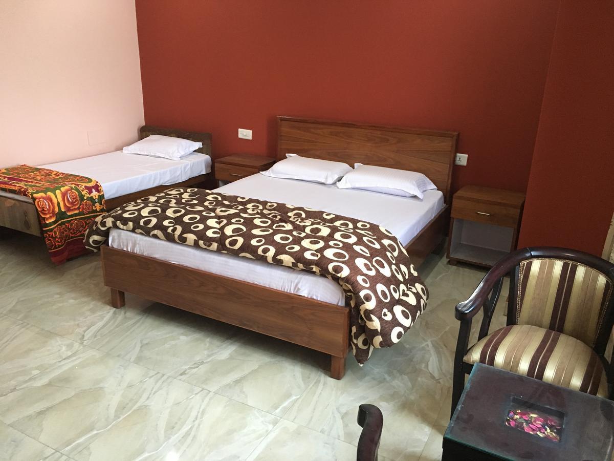 Shiv Hotel And Joe'S Bar & Restaurant Jandiala Екстер'єр фото